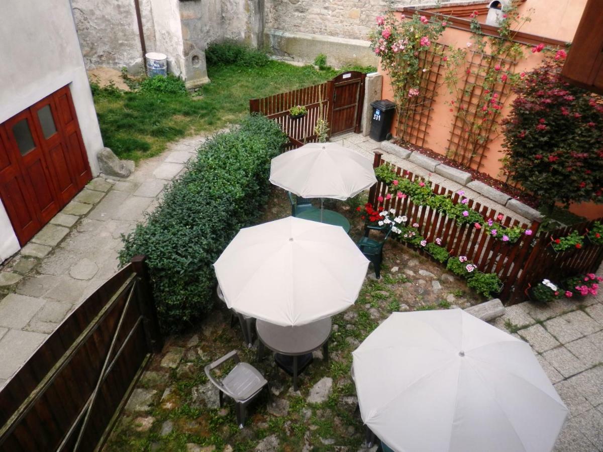 Apartmany U Sv. Floriana Slavonice Exteriör bild